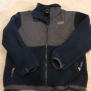 Boys North Face Denali jacket